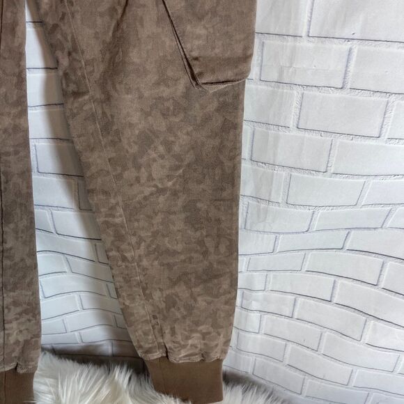 James Jeans Sandstorm Brown Ambush Cargo Pants - Picture 8 of 9